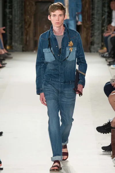 Look 67